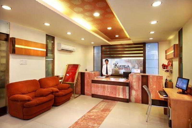 Hotel Mandakini Plaza Kanpur Dalaman gambar